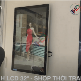 THI CÔNG LẮP ĐẶT LCD QUẢNG CÁO TREO TƯỜNG 32" TẠI CỬA HÀNG THỜI TRANG HEBE