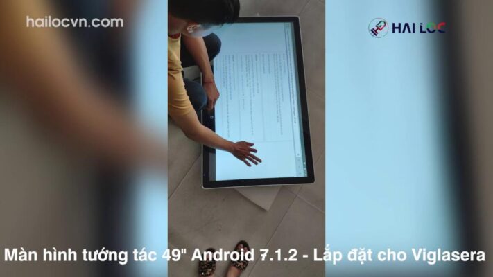 Lắp đặt màn hình LCD cảm ứng 65 inch tại Cengroup - Gia Lâm, Hà Nội  