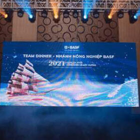 Cong-trinh-thi-cong-man-hinh-led-tai-ha-tinh