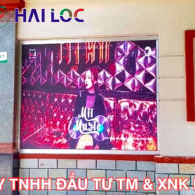 Thi-cong-man-hinh-led-p4-ngoai-troi-truong-thcs-song-ngu-dong-nai