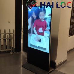 Màn hình quảng cáo LCD chân đứng 60 inch Full HD chính hãng HẢI LỘC