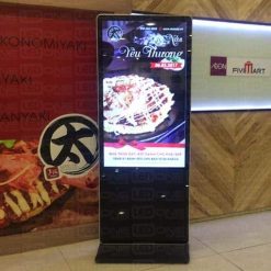 Màn hình quảng cáo LCD chân đứng 65 inch chính hãng - HẢI LỘC