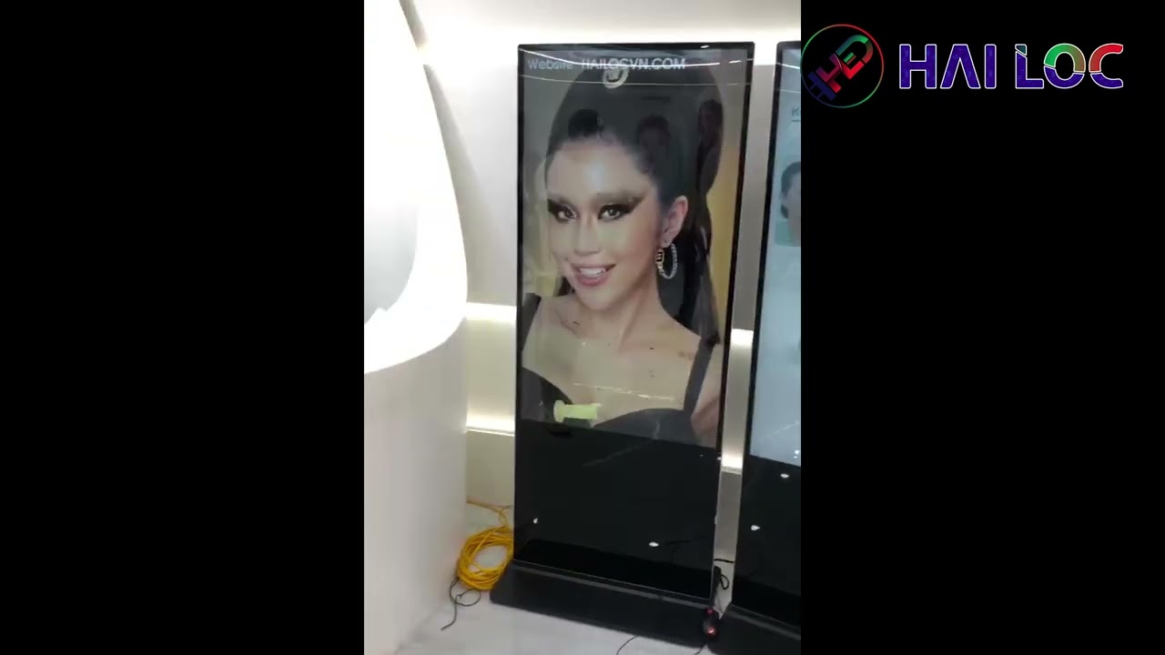Thi công 2 quảng cáo wifi chân đứng màn hình 55 inch tại 14-16 Mai Hắc Đế, Hà Nội - Hình ảnh dự án thực tế LED Hải Lộc thi công
