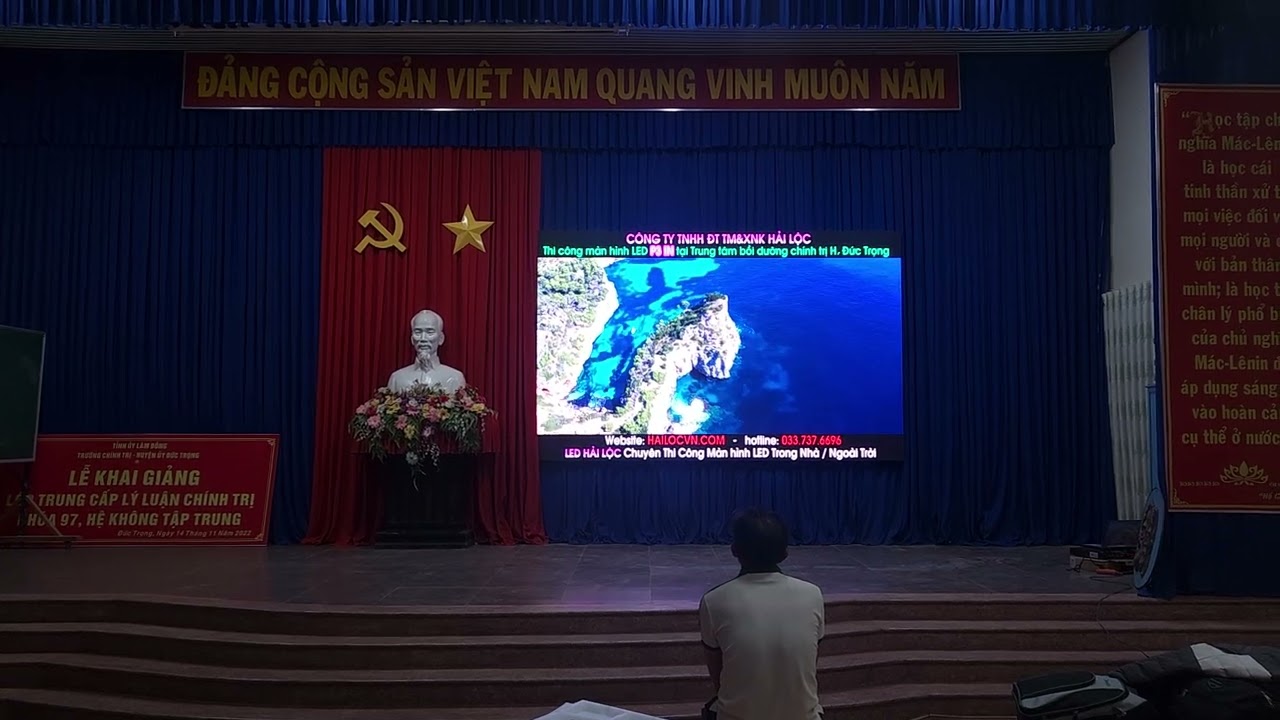Thi công màn hình LED P3 tại Hội trường Trung tâm Bồi dưỡng Chính trị huyện Đức Trọng - Hình ảnh dự án thực tế LED Hải Lộc thi công