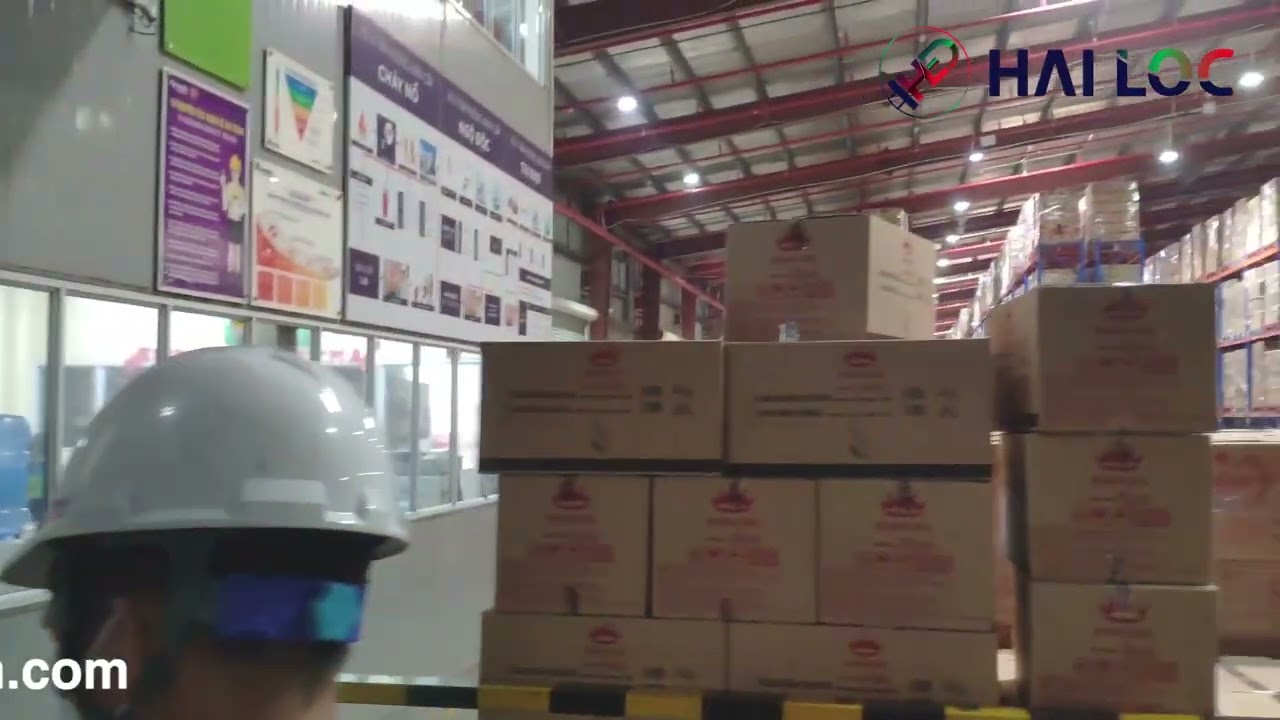 Thi công lắp đặt chuỗi 10 màn hình 32 inch quảng cáo wifi tại xưởng Kinh Đô Hưng Yên - Hình ảnh dự án thực tế LED Hải Lộc thi công